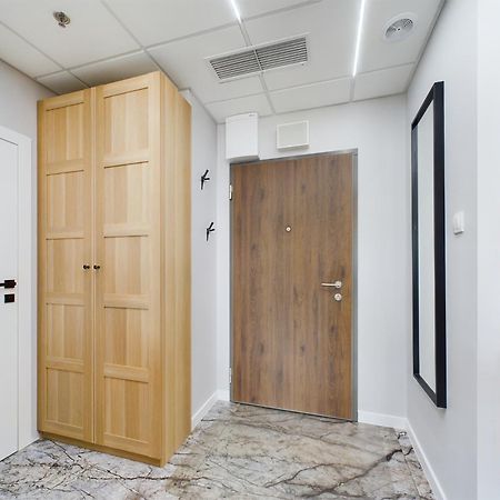 ורשה Exceptional Business Apartments By Noclegi Renters מראה חיצוני תמונה