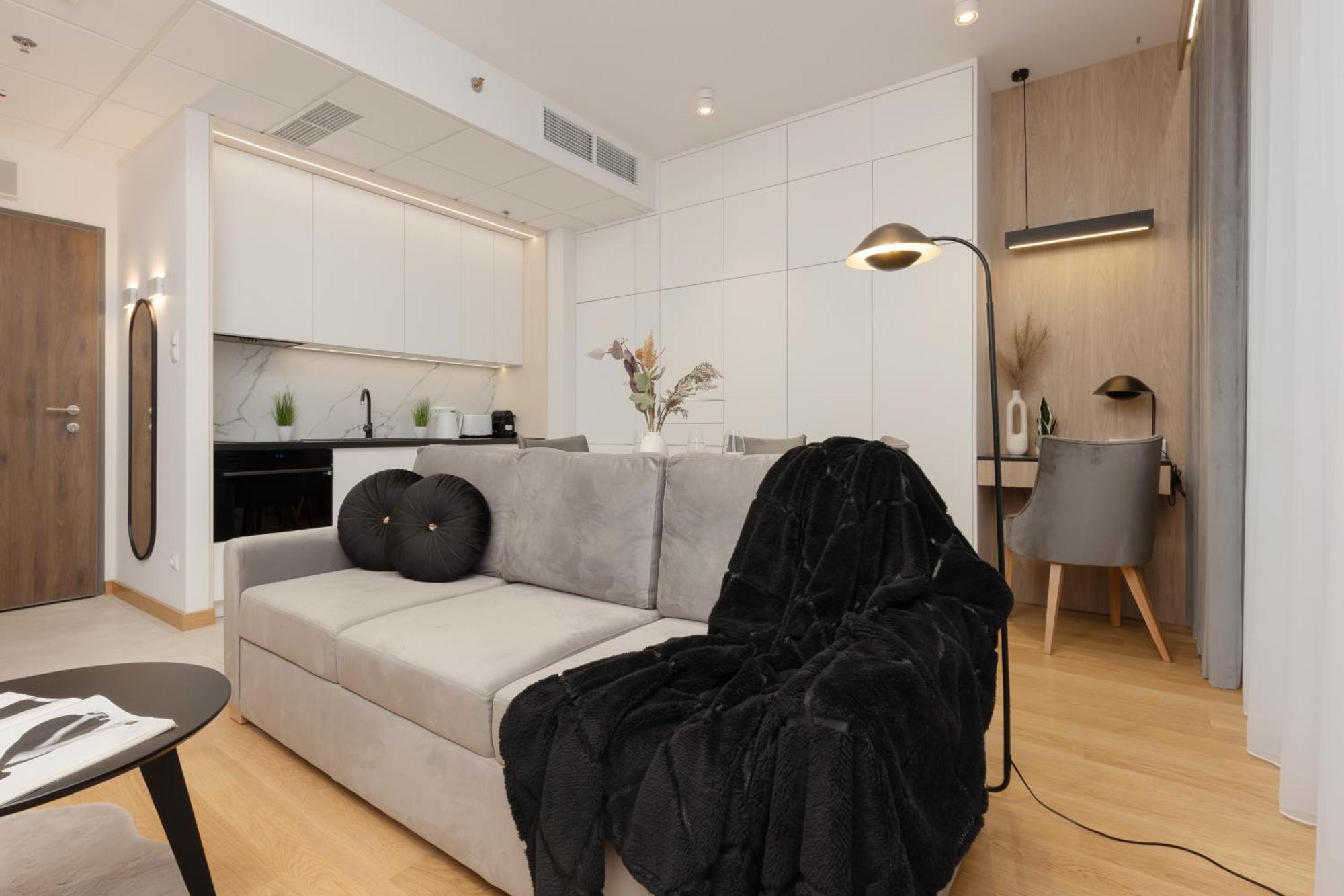 ורשה Exceptional Business Apartments By Noclegi Renters מראה חיצוני תמונה