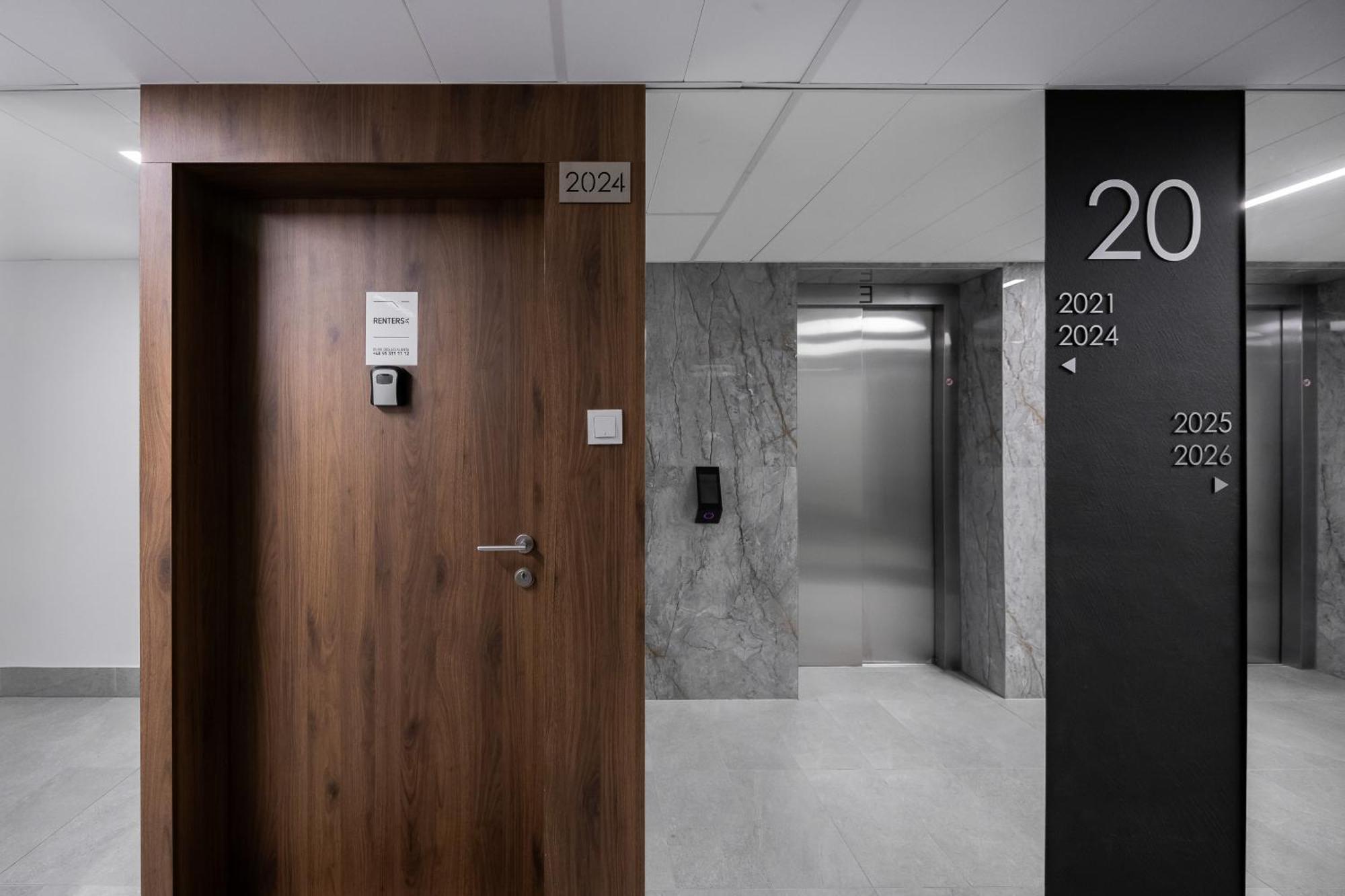 ורשה Exceptional Business Apartments By Noclegi Renters מראה חיצוני תמונה